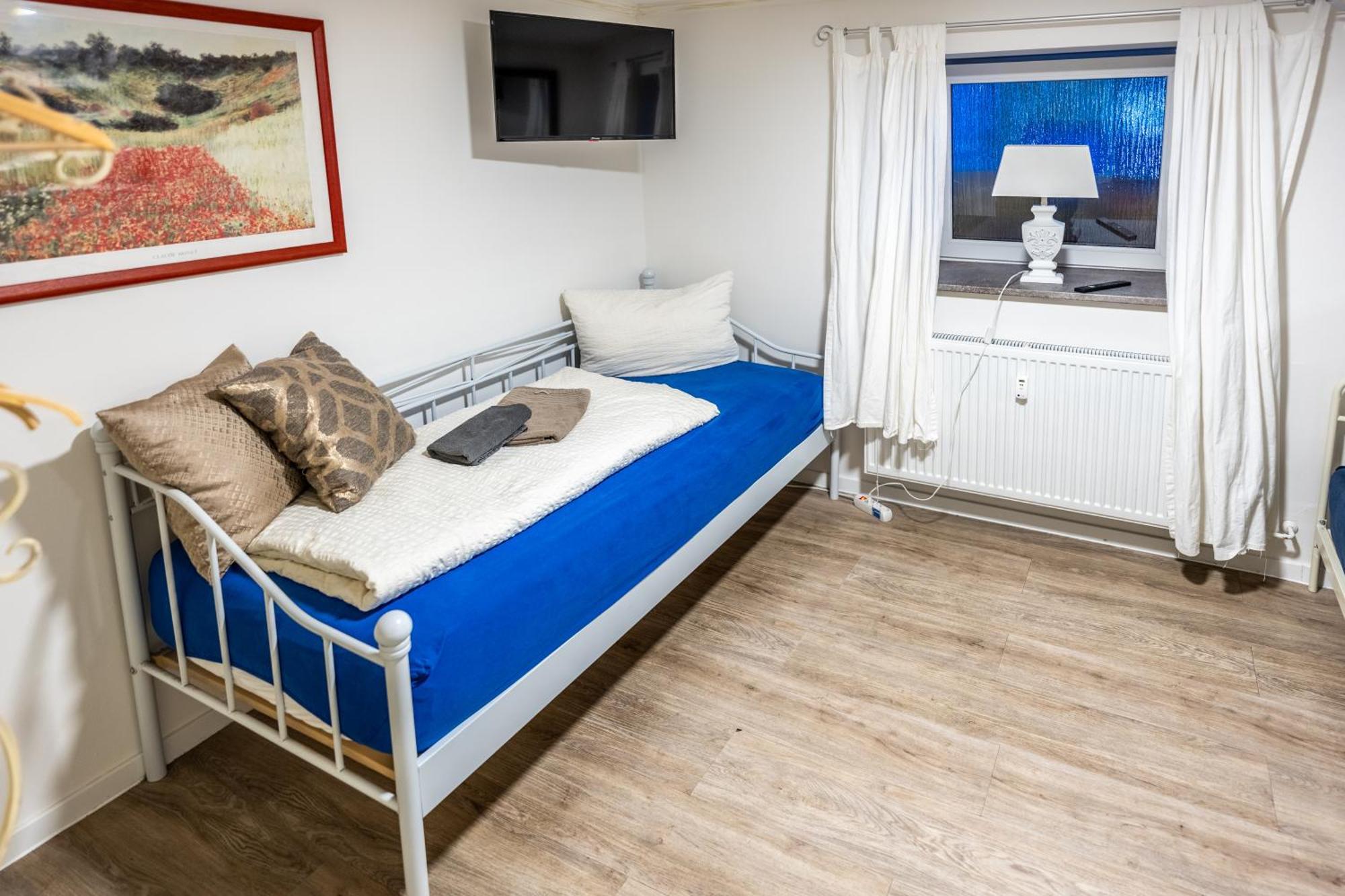 Villa Backstein Obo19 Шверин Екстериор снимка