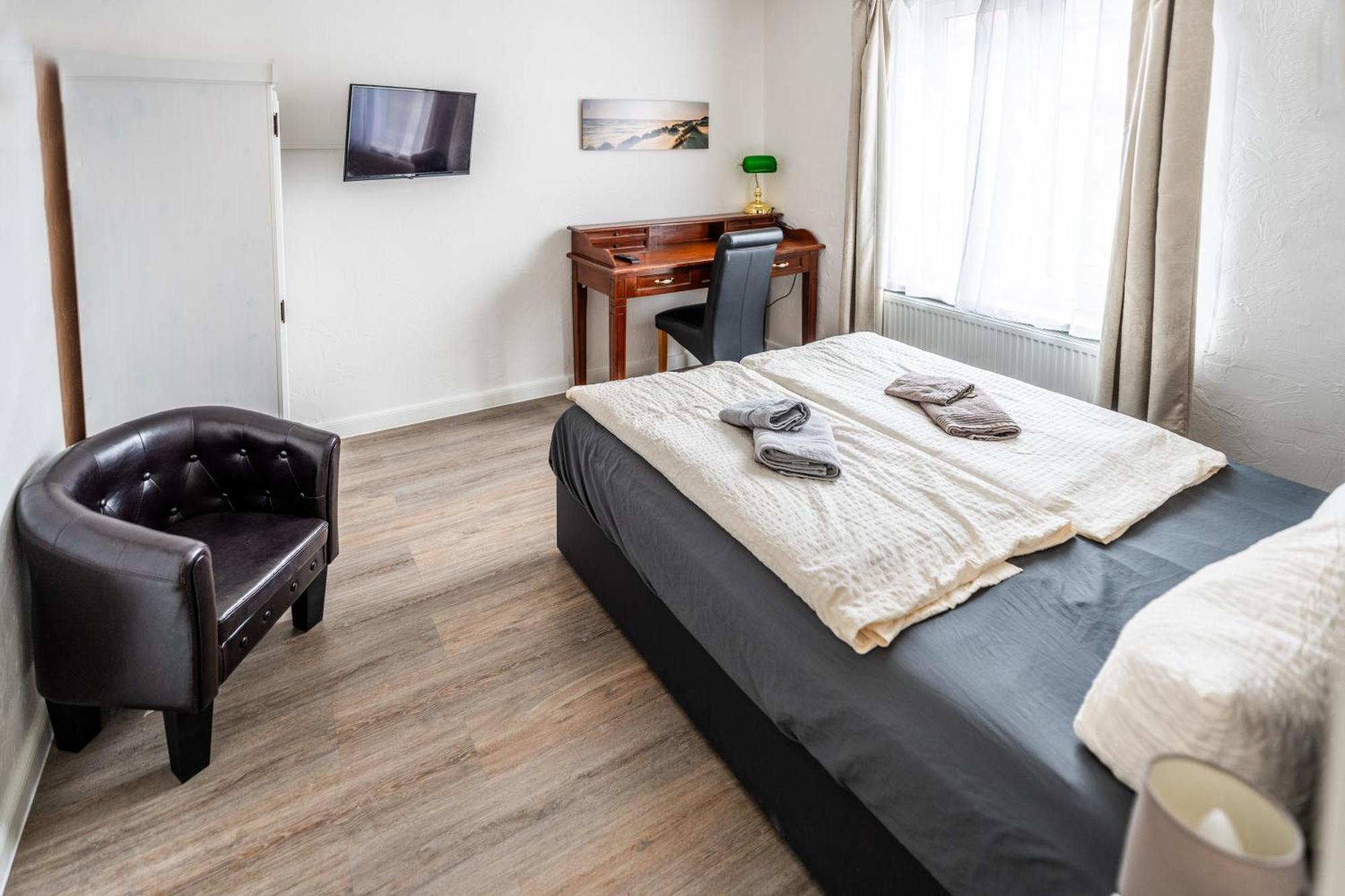 Villa Backstein Obo19 Шверин Екстериор снимка