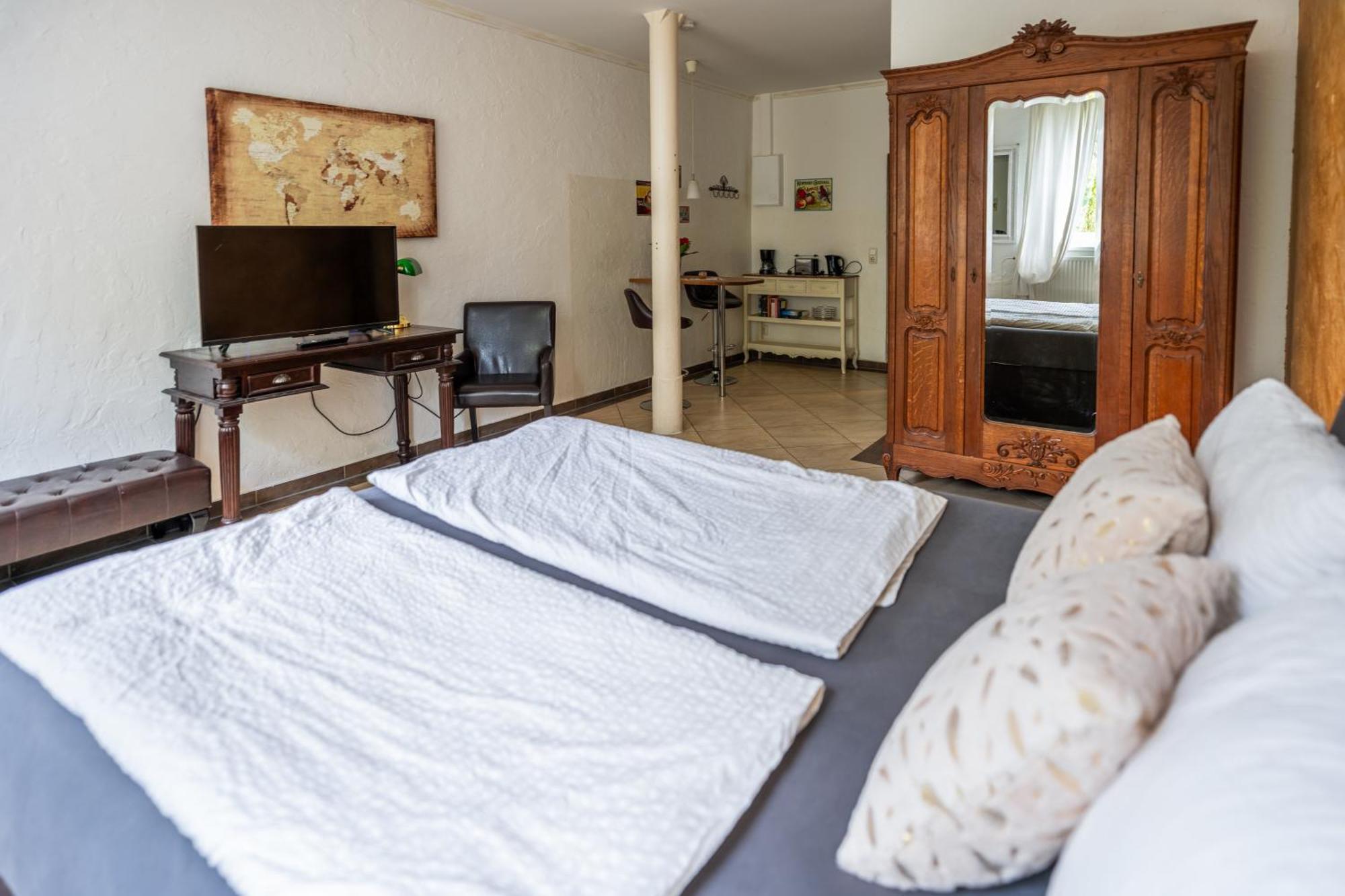 Villa Backstein Obo19 Шверин Екстериор снимка