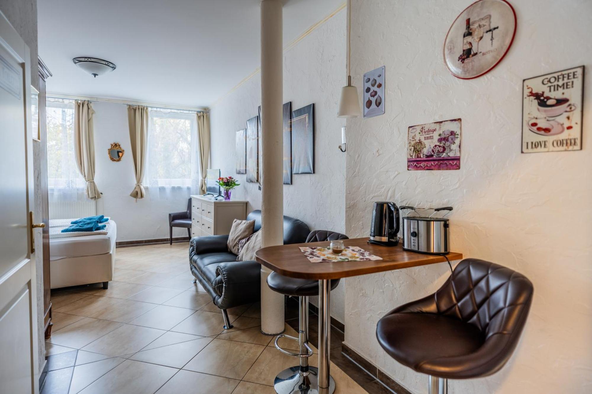 Villa Backstein Obo19 Шверин Екстериор снимка